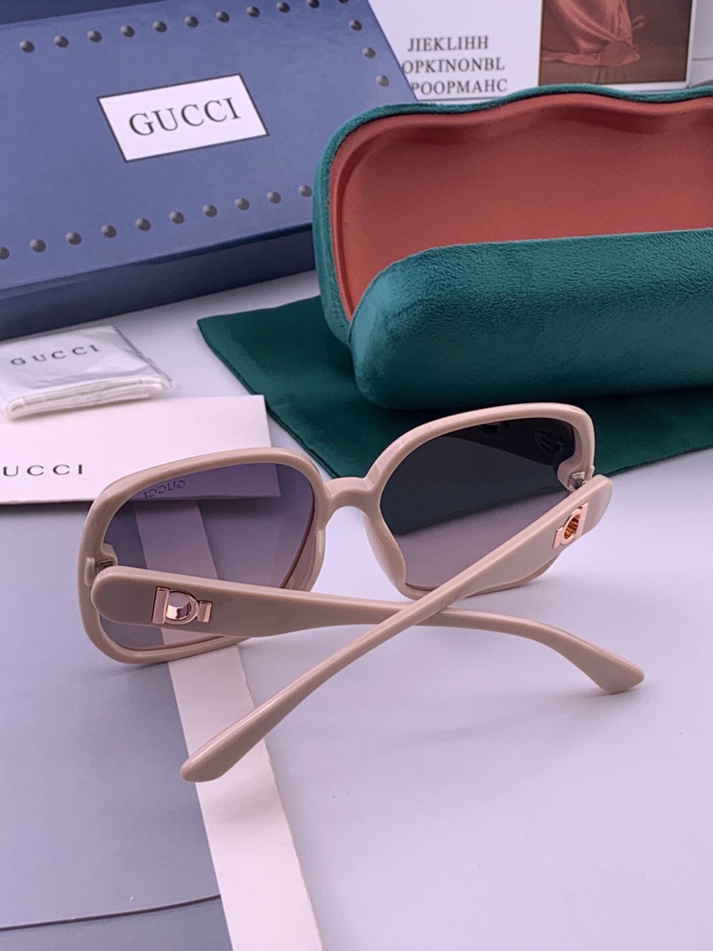 Gucci G0388 Round Red Lens Sunglasses for Men & Women - detail image 6