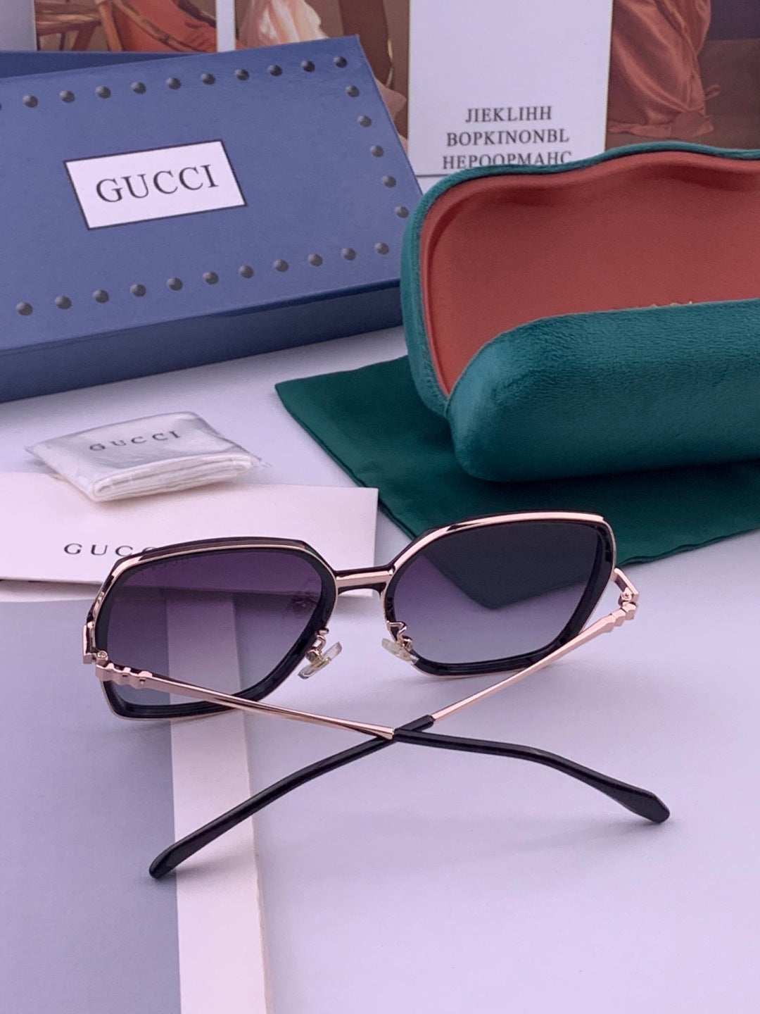 Gucci G6640 Polarized Round Red Lens Sunglasses for Women - 493326 - detail image 5
