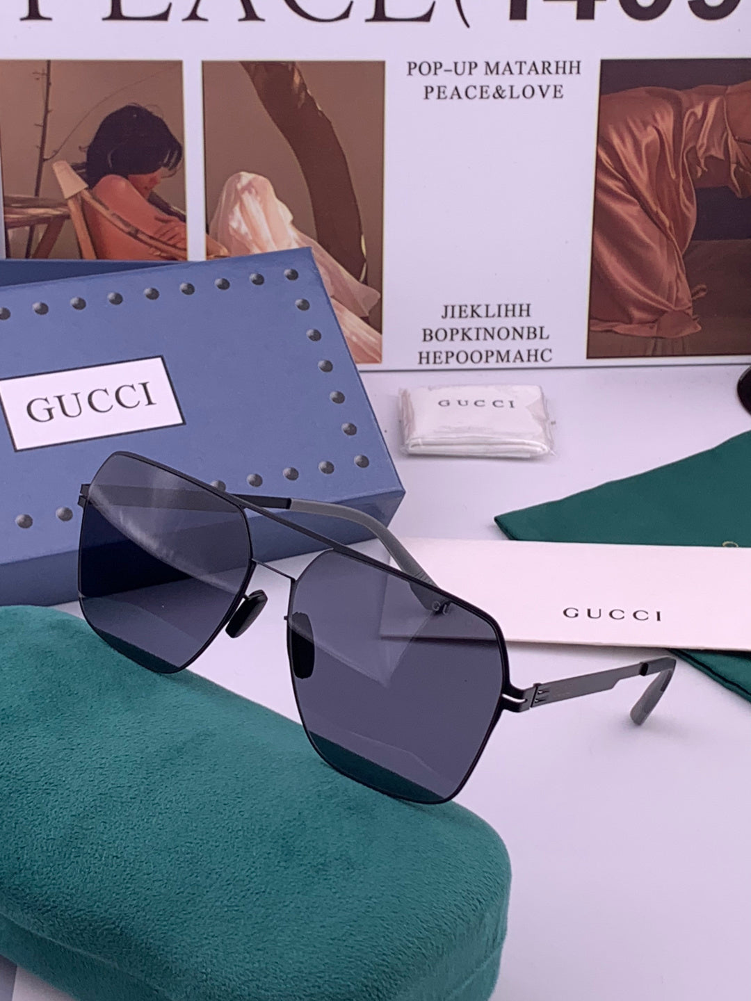 Gucci G711 Polarized Fashion Gold Lens Sunglasses for Men & Women - detail image 2