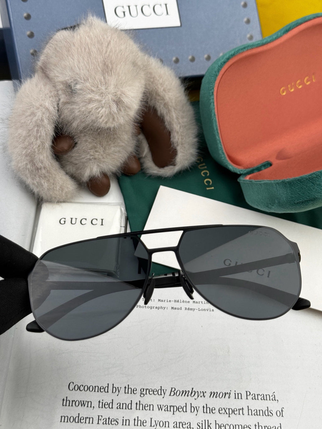 Gucci G2380 Polarized Aviator Gold Lens Sunglasses for Men - detail image 3