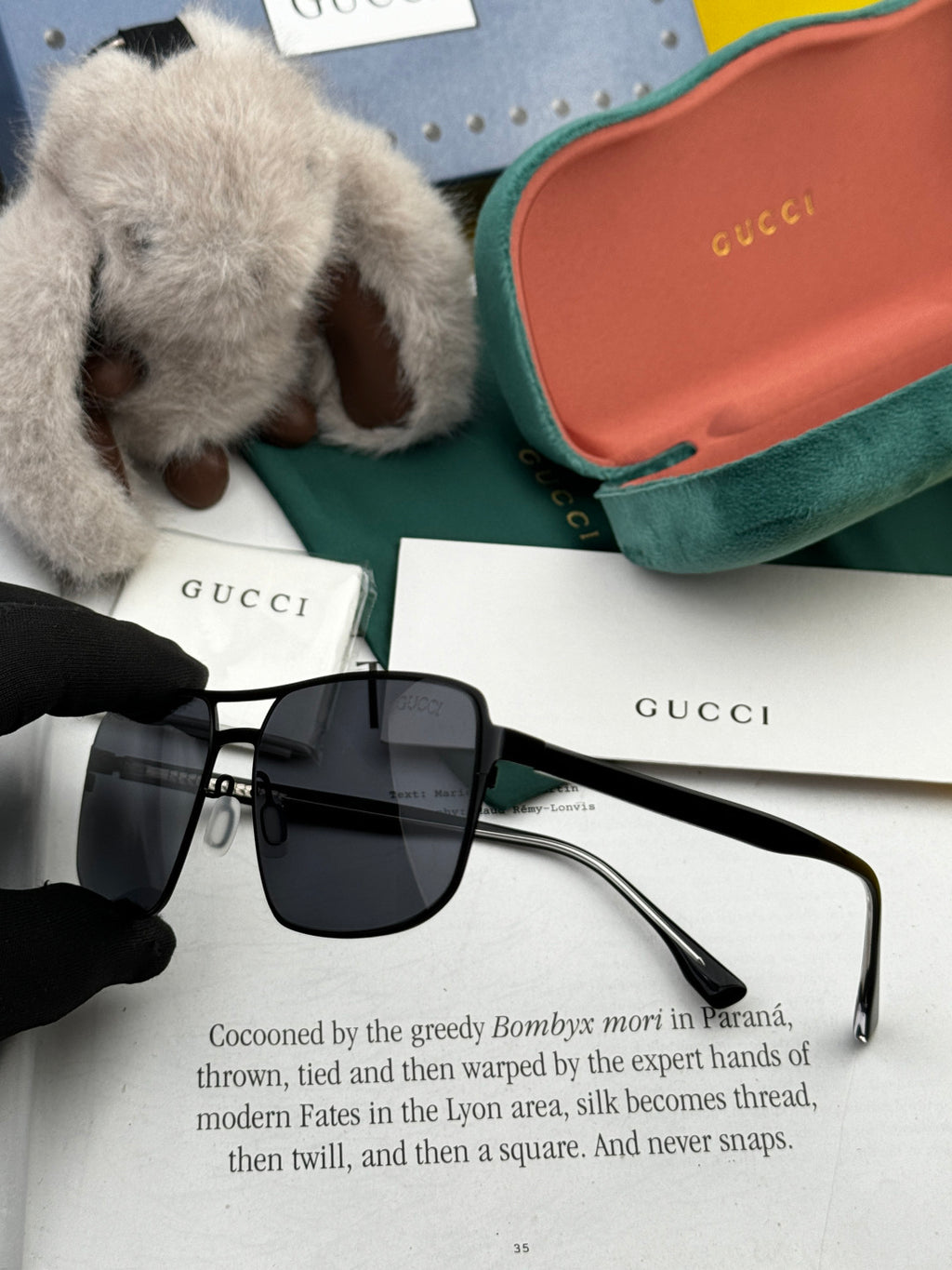 Gucci G6810 Polarized Aviator Black Lens Sunglasses for Men - detail image 4