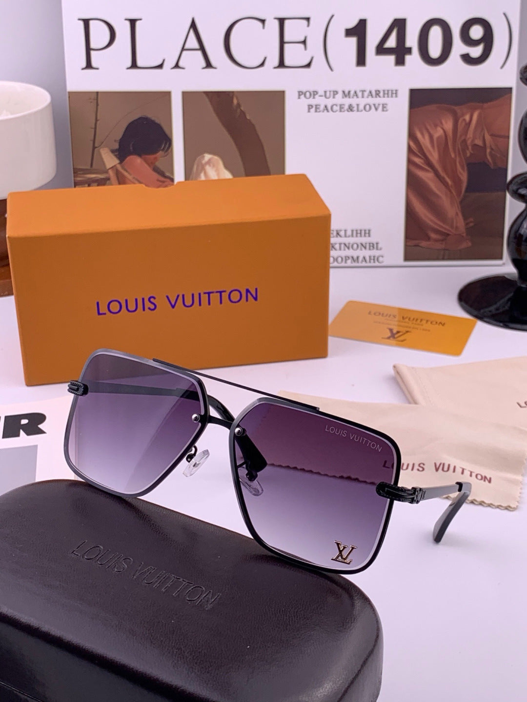 Louis Vuitton L91747 Aviator Gold Lens Sunglasses for Men & Women - detail image 3