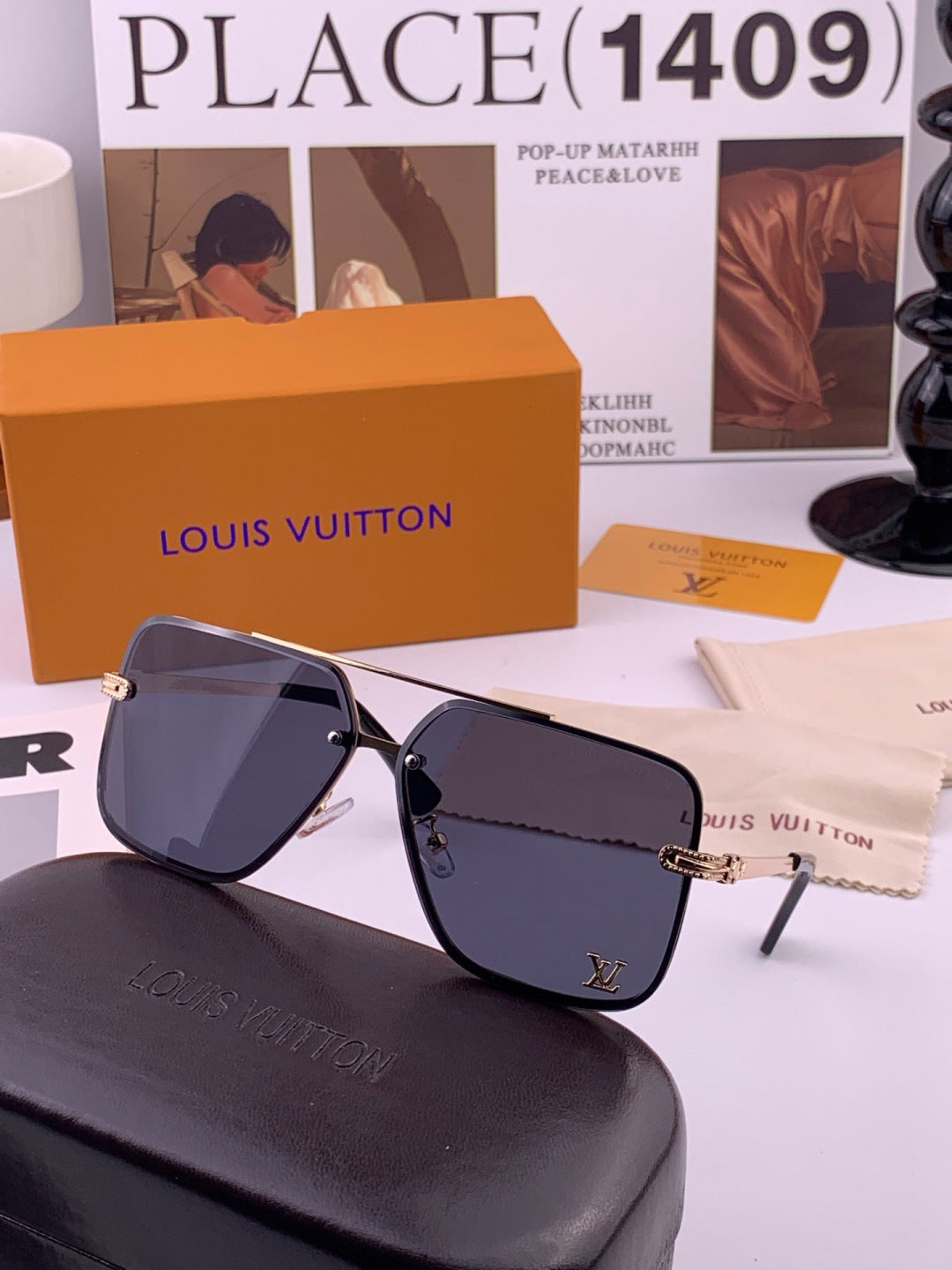 Louis Vuitton L91747 Aviator Gold Lens Sunglasses for Men & Women - detail image 5