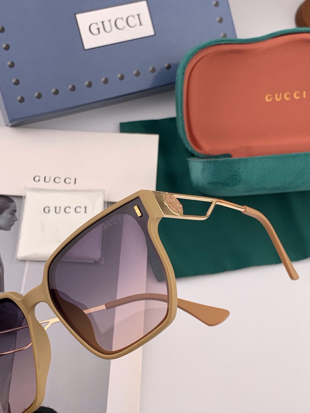 Gucci G9294 Polarized Square Red Lens Sunglasses for Men & Women - detail image 2