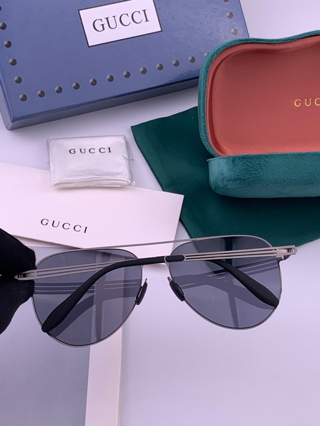 Gucci G0515 Polarized Aviator Gold Lens Sunglasses for Men - detail image 6