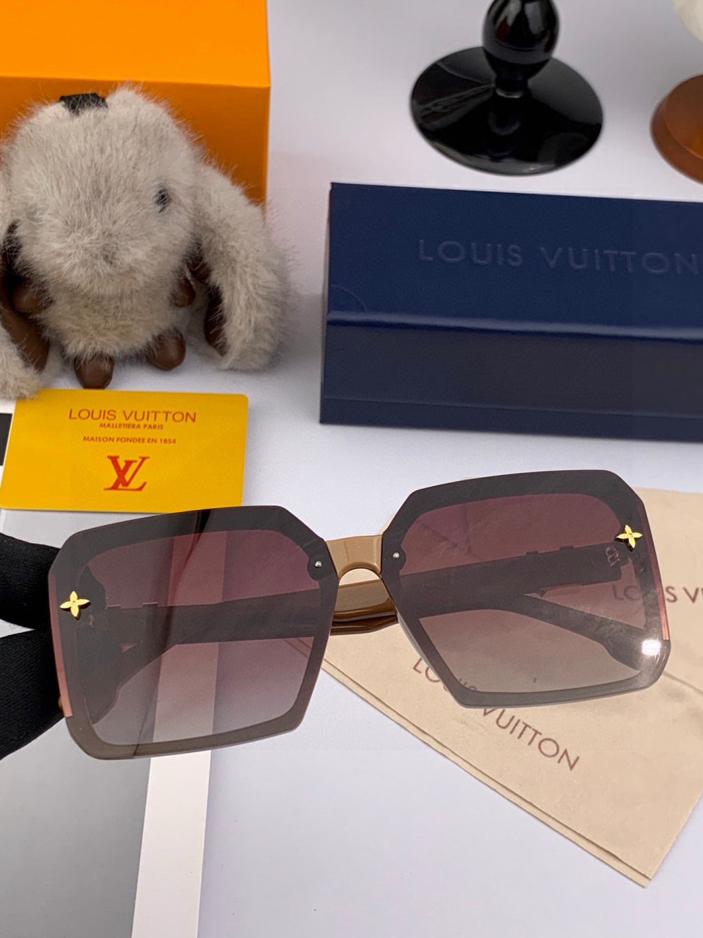 Louis Vuitton L3262 Square Red Lens Sunglasses for Men & Women