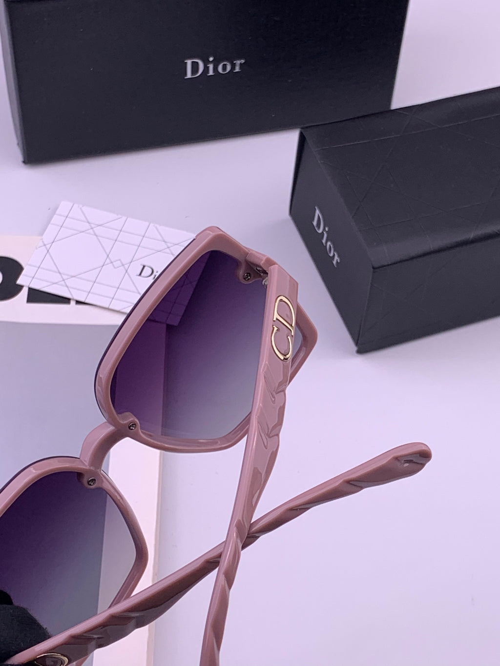 Dior CD2811 Polarized Fashion Gold Lens Sunglasses for Men & Women - detail image 4