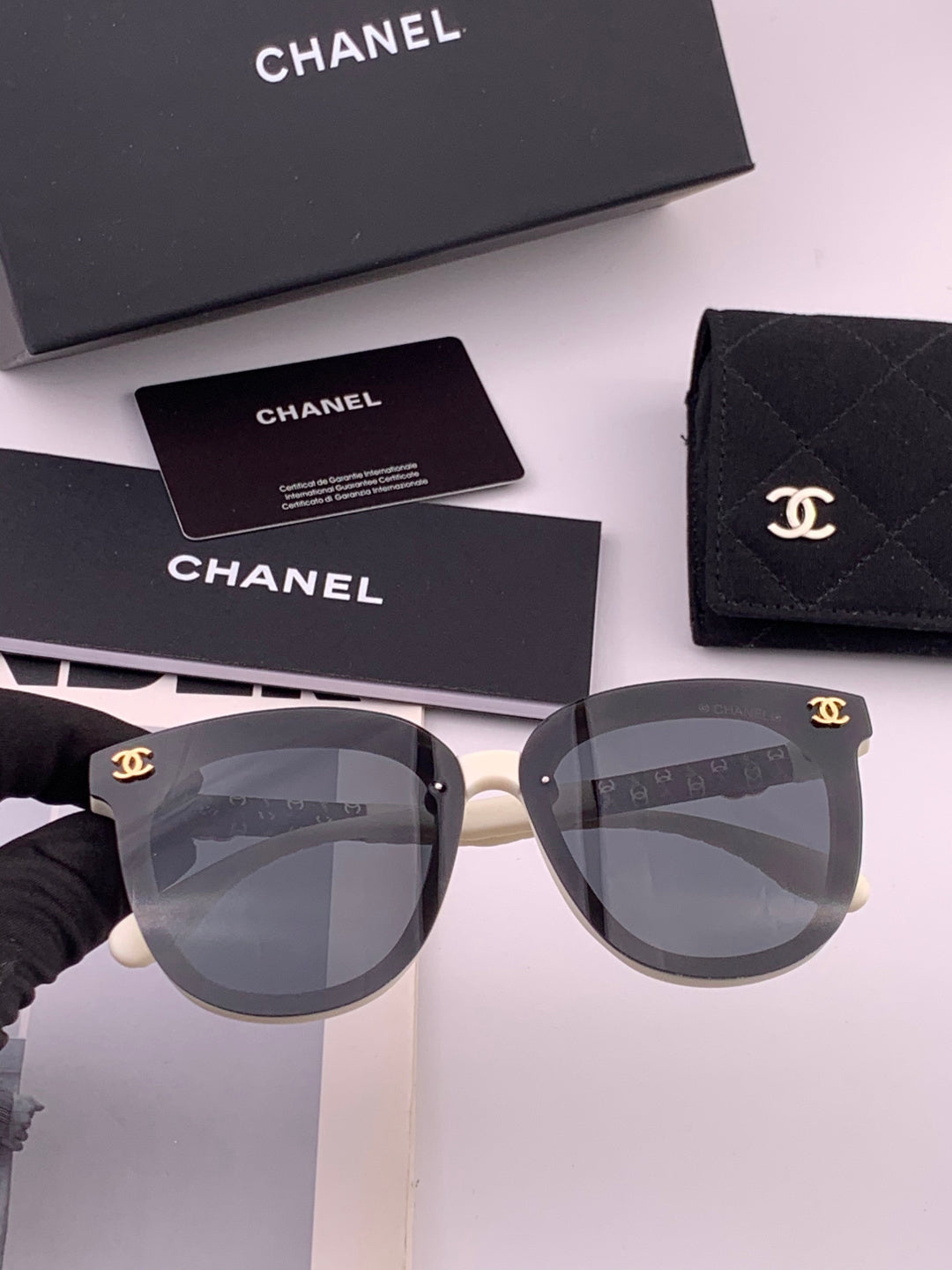 Chanel CH3620 Polarized Square Brown Lens Sunglasses for Men & Women - detail image 6