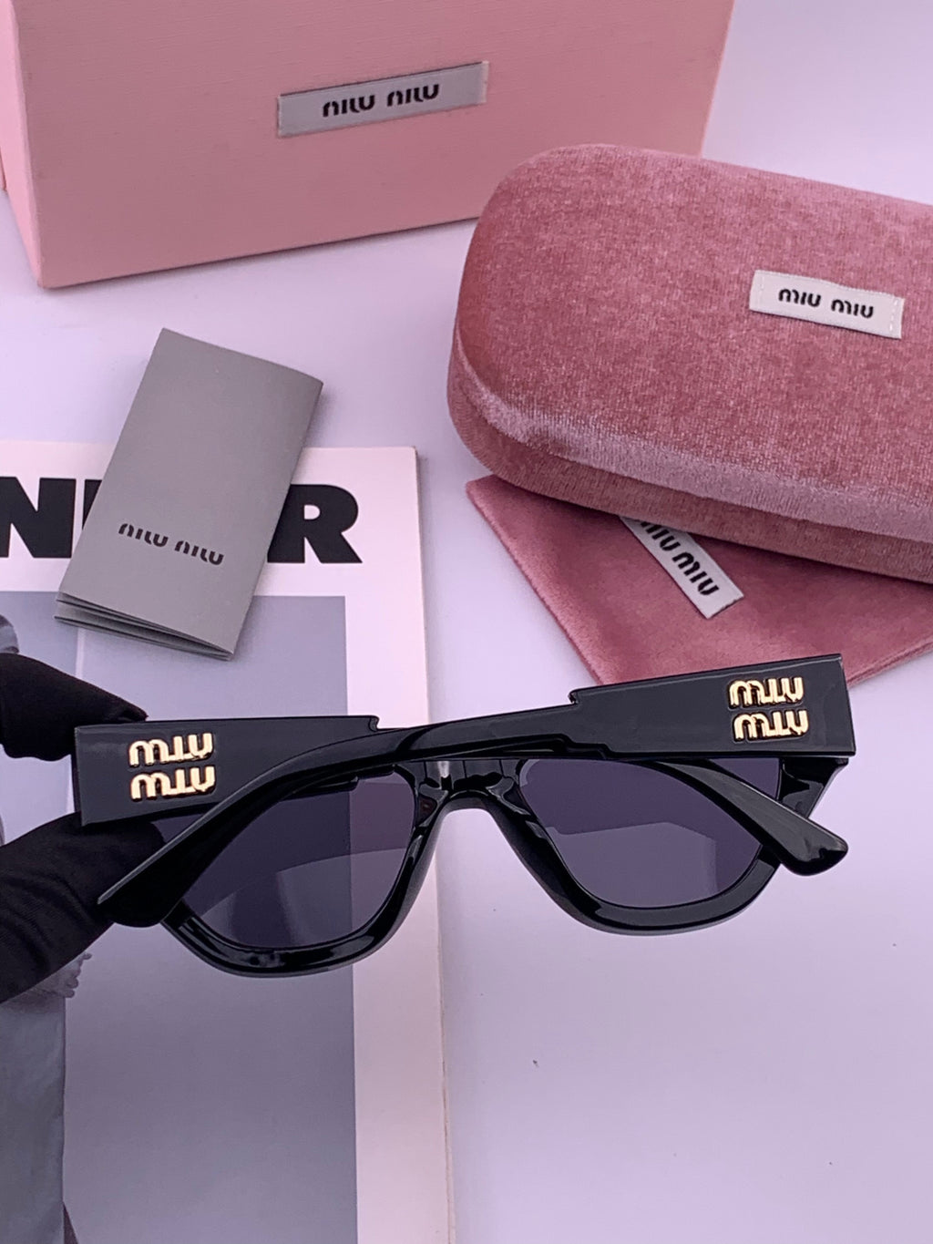 Miu Miu M8232 Fashion Brown Lens Sunglasses for Men & Women - detail image 5