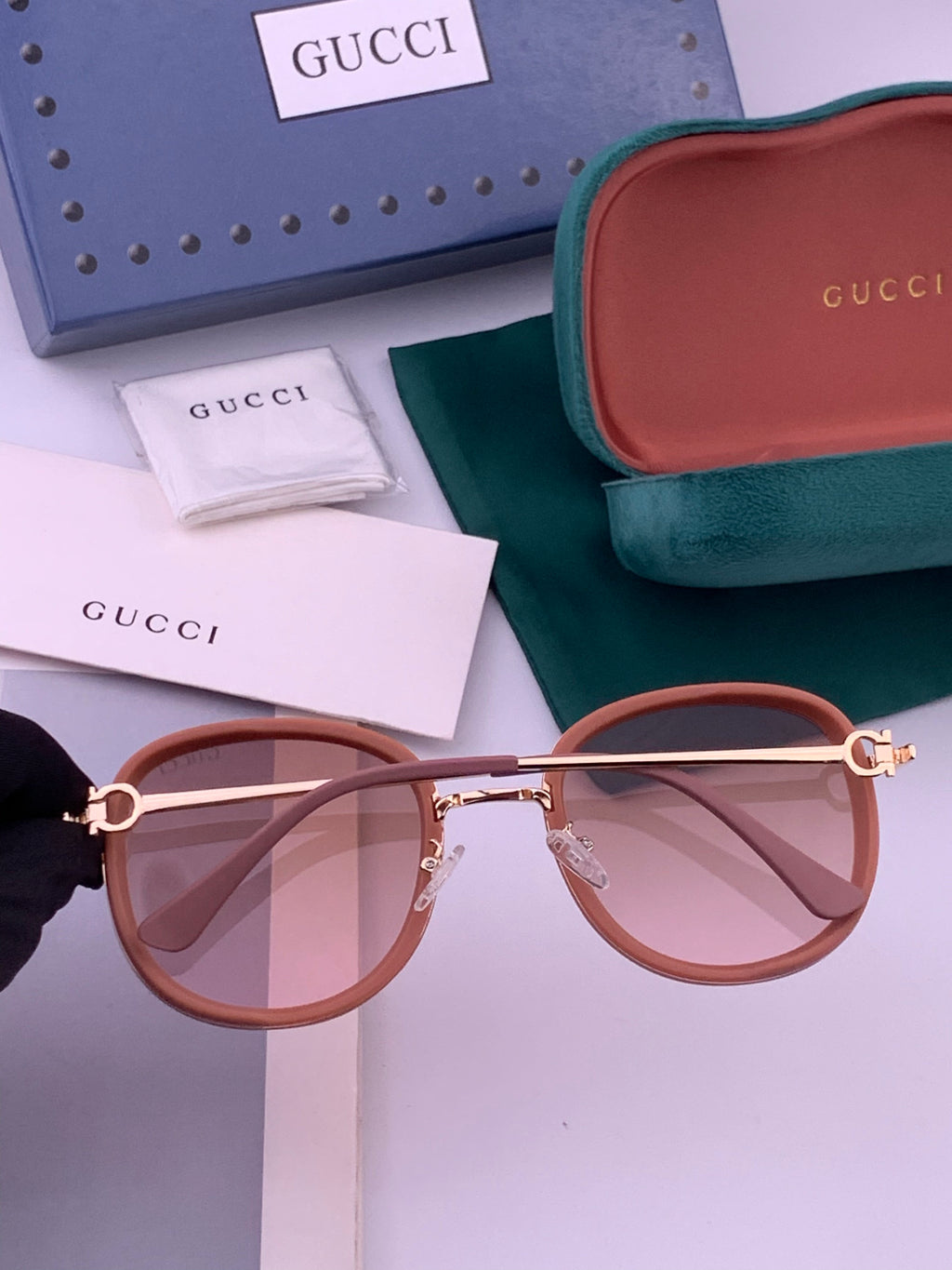 Gucci G9680 Polarized Fashion Gold Lens Sunglasses for Men & Women - detail image 4