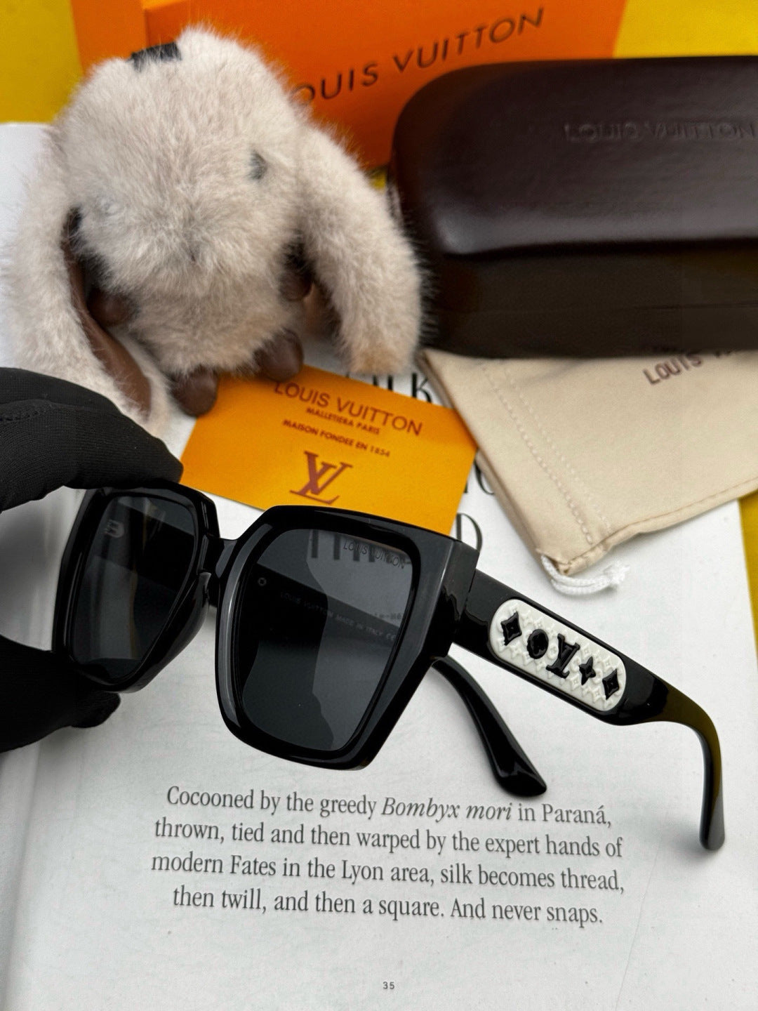 Chanel CH6132 Polarized Square Red Lens Sunglasses for Men & Women - detail image 3