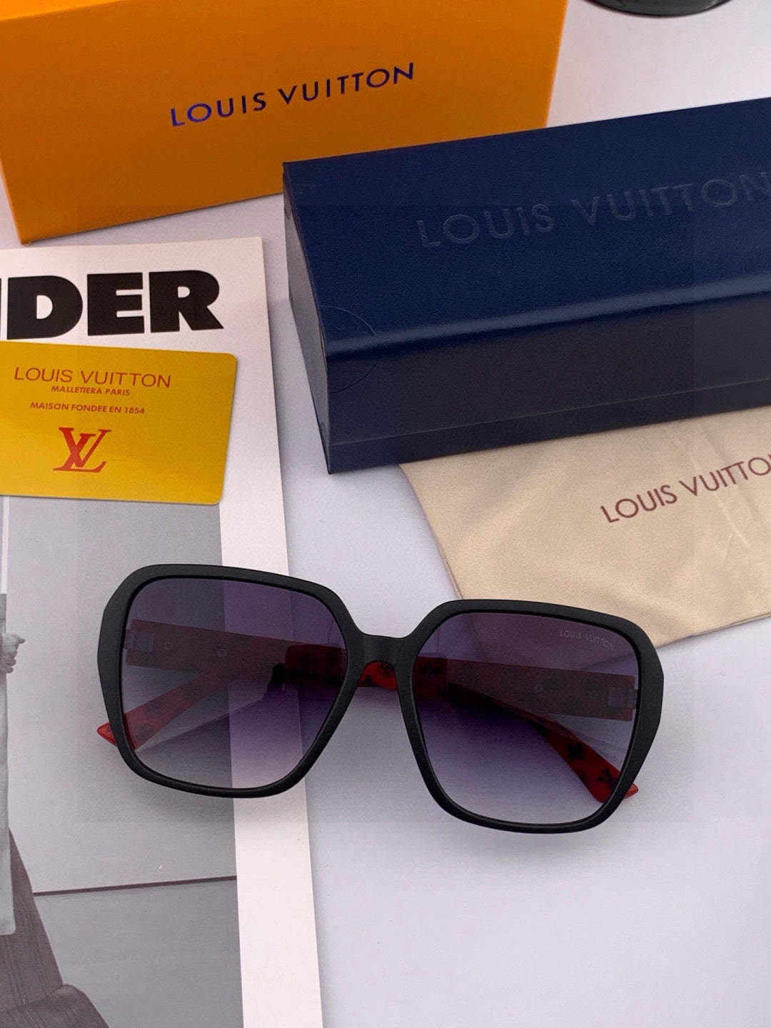 Louis Vuitton L3305 Square Red Lens Sunglasses for Men & Women - detail image 2