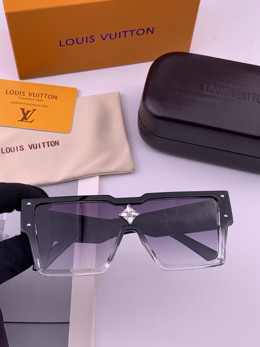 Louis Vuitton L7600 Square Black Lens Sunglasses for Women - 486172