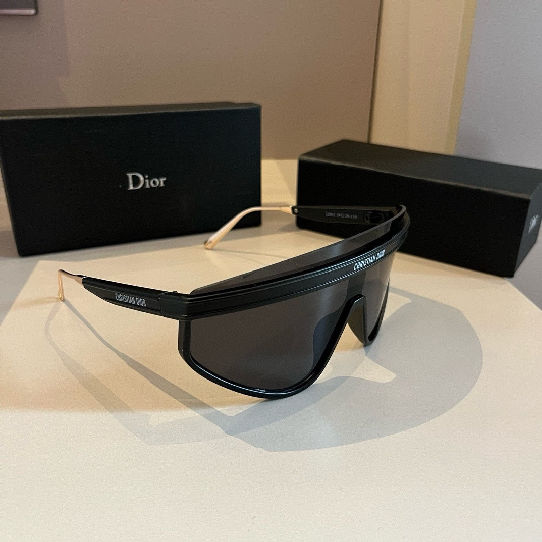 Dior Fashion Black Lens Sunglasses for Men & Women - 486744
