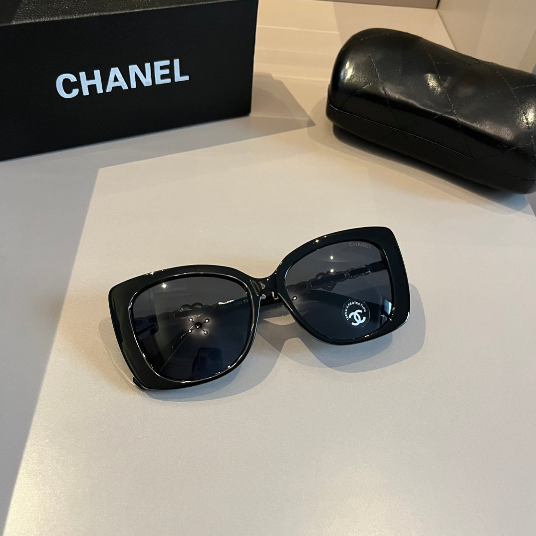 Chanel Oversized Black Lens Sunglasses for Men & Women - 415342 - detail image 5