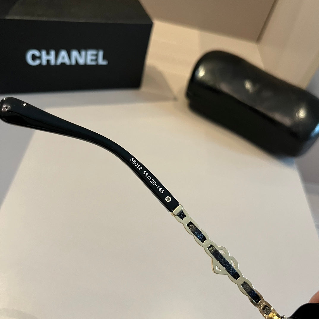 Chanel Oversized Black Lens Sunglasses for Men & Women - 415342 - detail image 8
