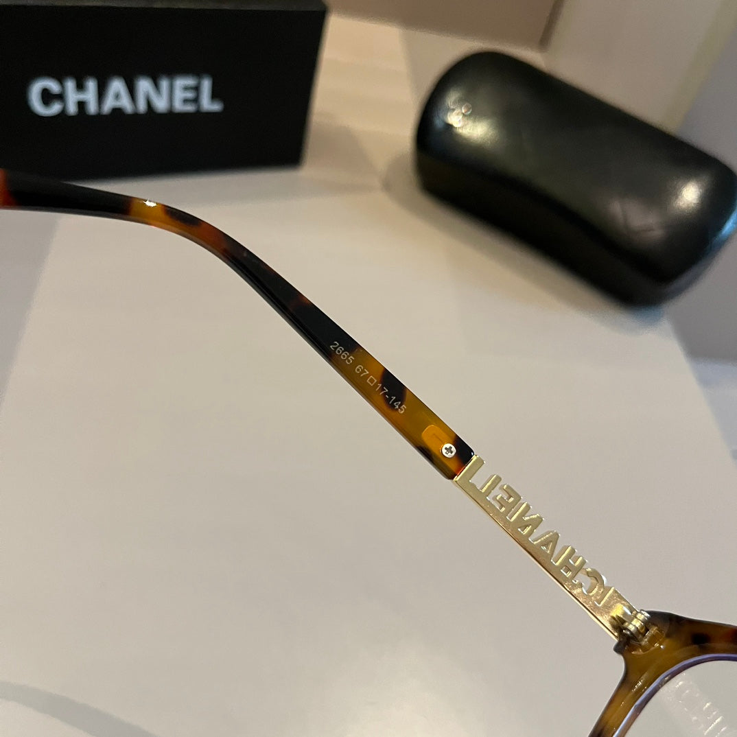 Chanel Oversized Silver Lens Sunglasses for Men & Women - 415340 - detail image 9