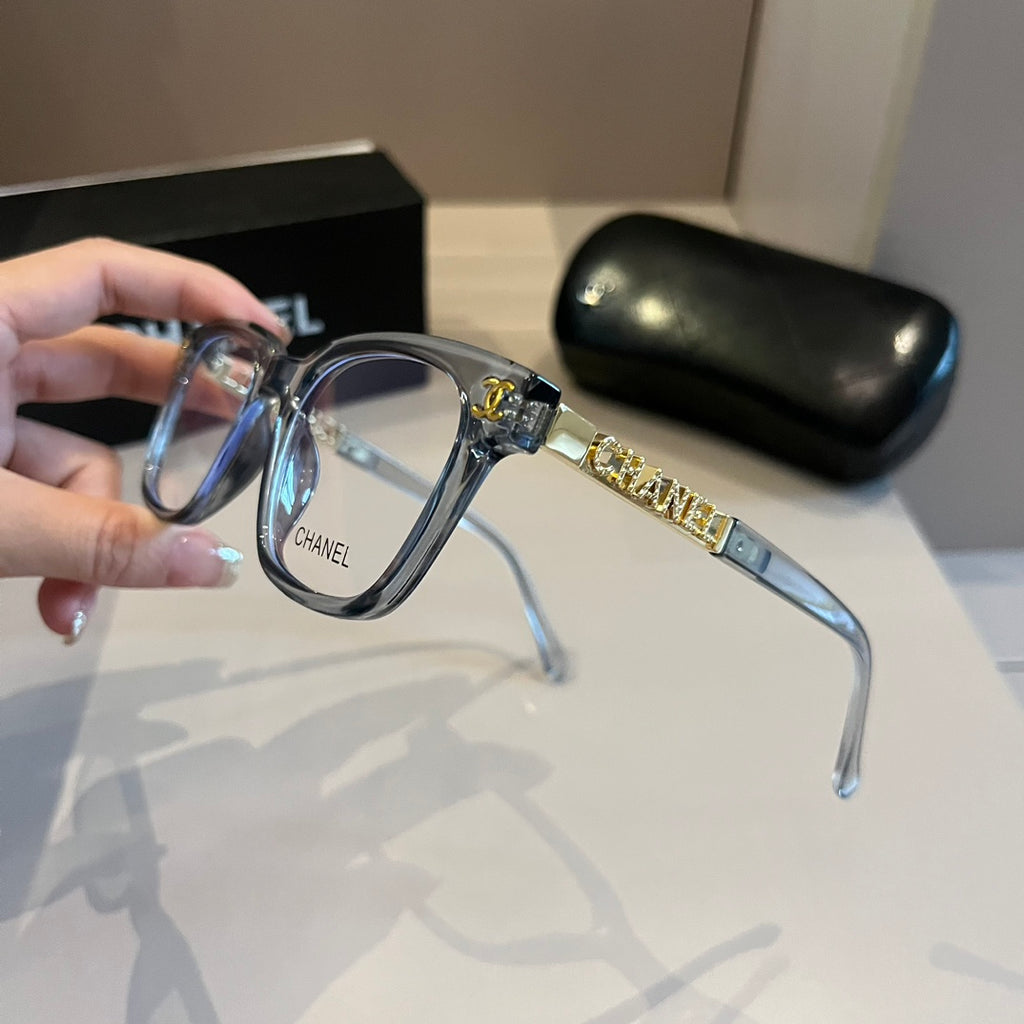Chanel Oversized Silver Lens Sunglasses for Men & Women - 415339 - detail image 4