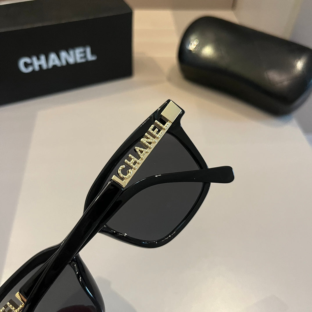 Chanel Oversized Silver Lens Sunglasses for Men & Women - 415338 - detail image 7