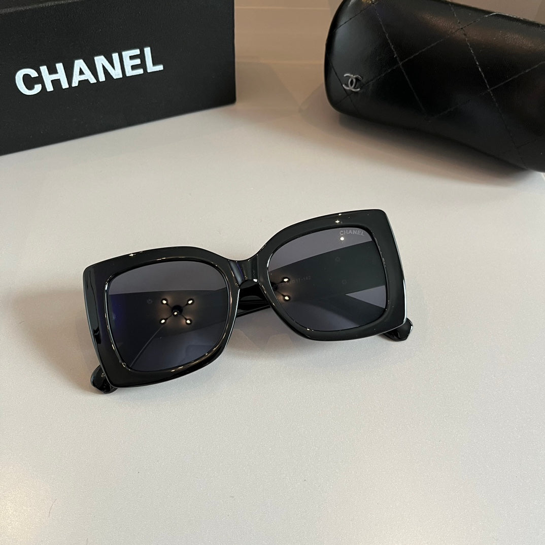 Chanel Fashion Gray Lens Sunglasses for Men & Women - 415357 - detail image 5