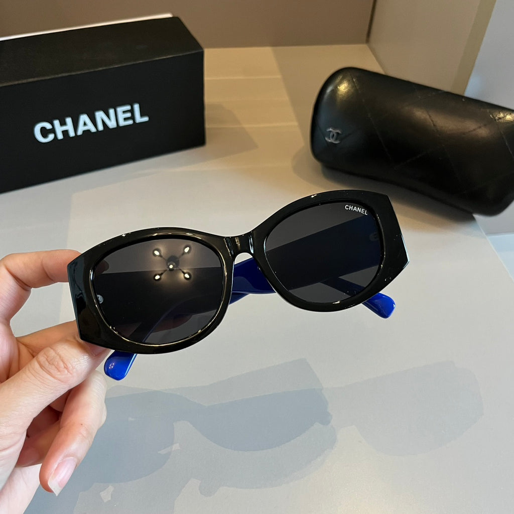 Chanel Fashion Blue Lens Sunglasses for Men & Women - 415356 - detail image 5