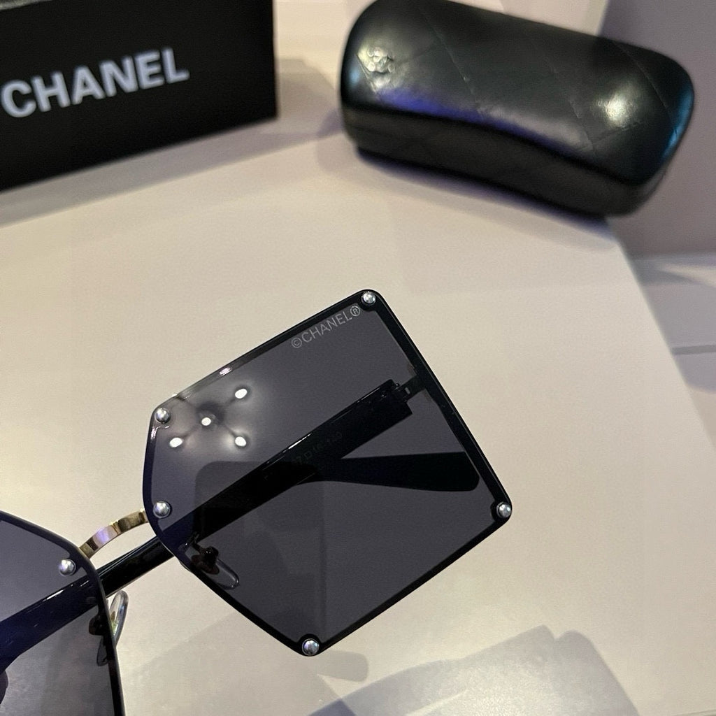 Chanel Fashion Black Lens Sunglasses for Men & Women - 997706 - detail image 6