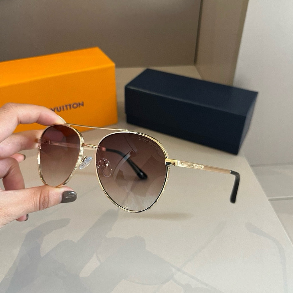 Louis Vuitton Polarized Fashion Gold Lens Sunglasses for Men & Women - 997358 - detail image 4