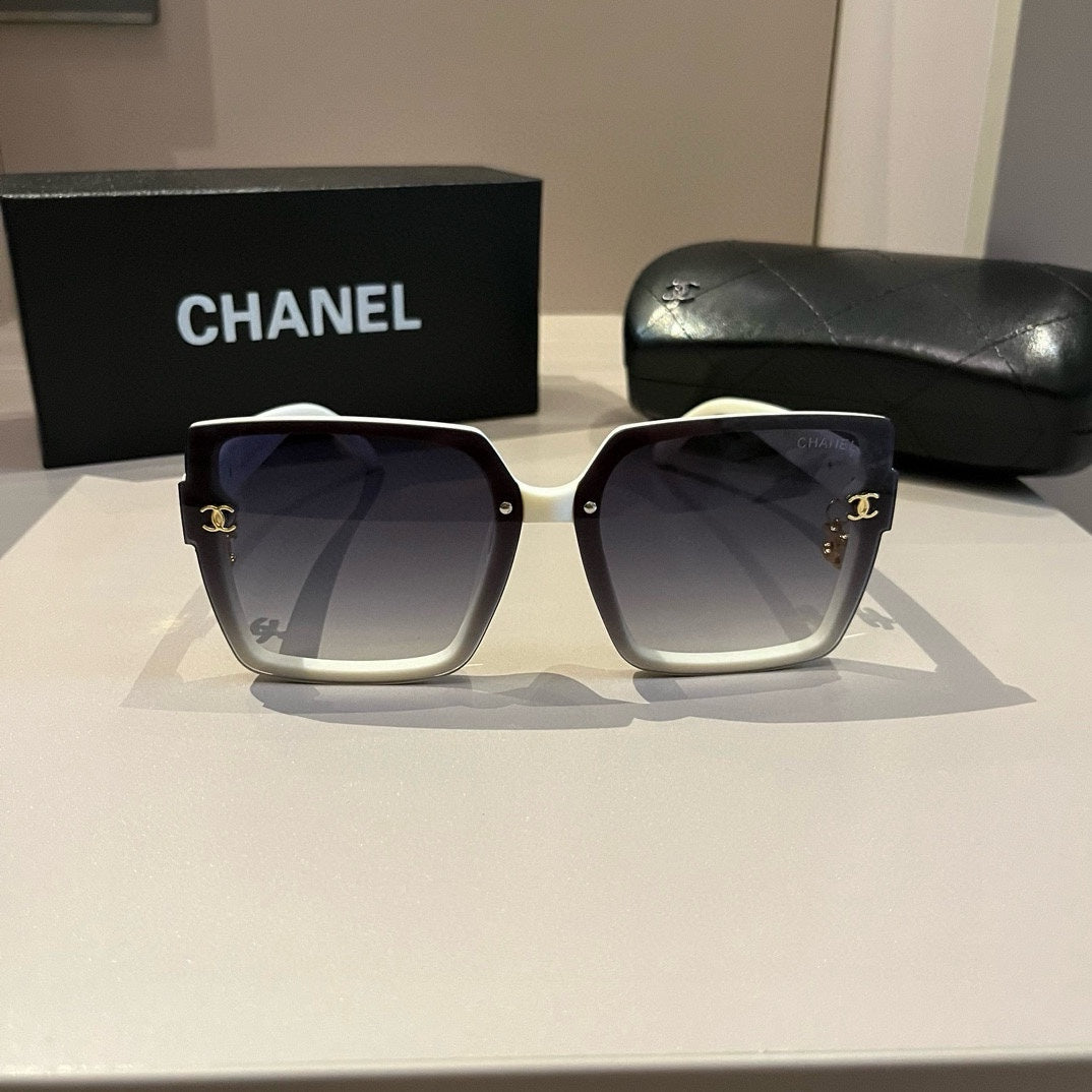 Chanel Fashion Silver Lens Sunglasses for Men & Women - 997716 - detail image 2