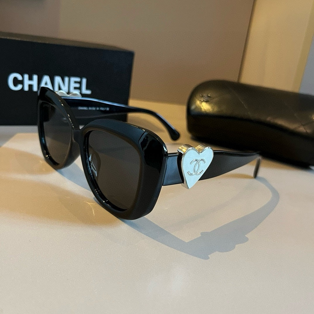 Chanel Fashion Gold Lens Sunglasses for Men & Women - 997717 - detail image 2