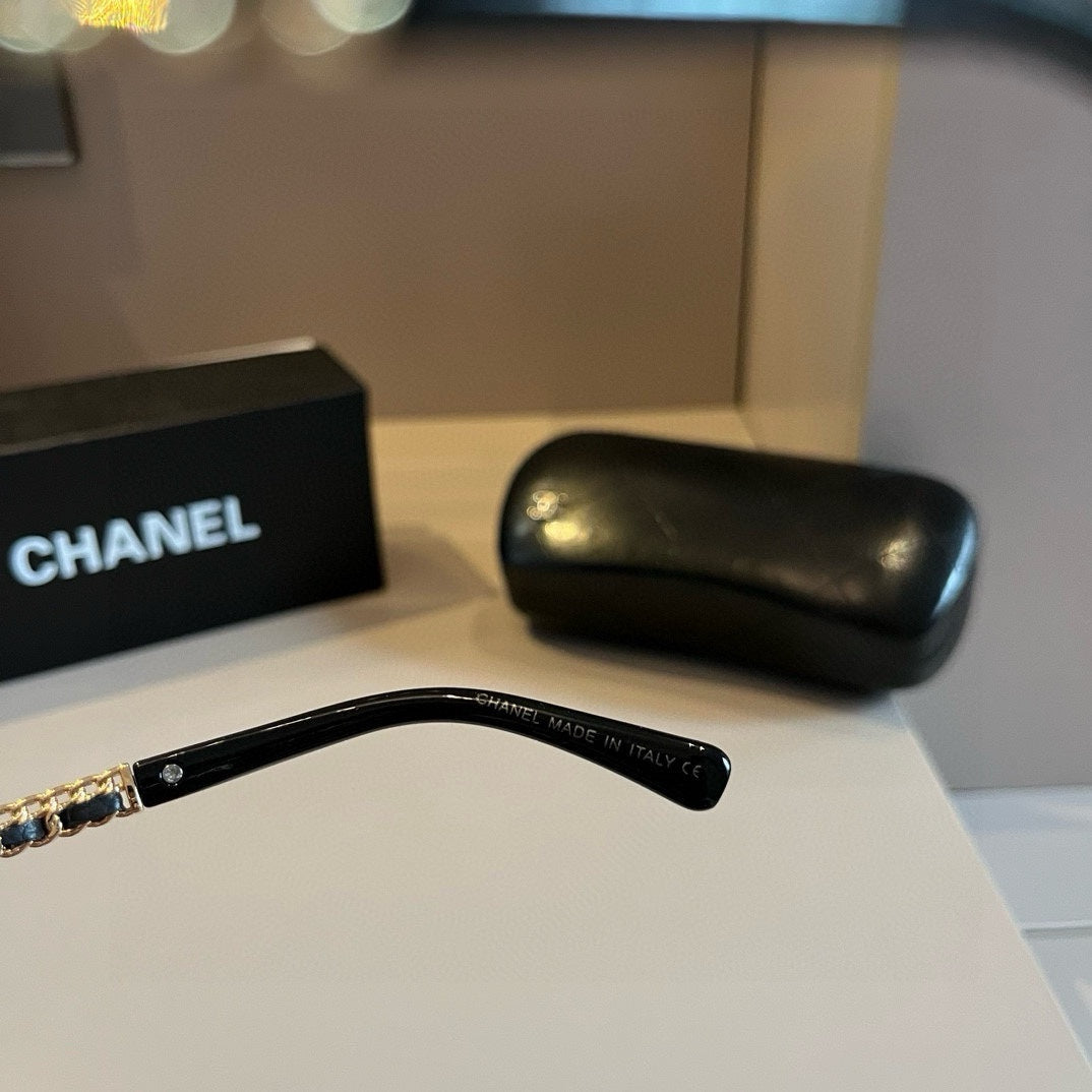 Chanel Blue-Light Fashion Silver Lens Sunglasses for Men & Women - 415343 - detail image 3