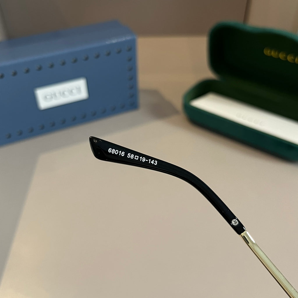 Gucci Metal Aviator Silver Lens Sunglasses for Men & Women - 415057 - detail image 10