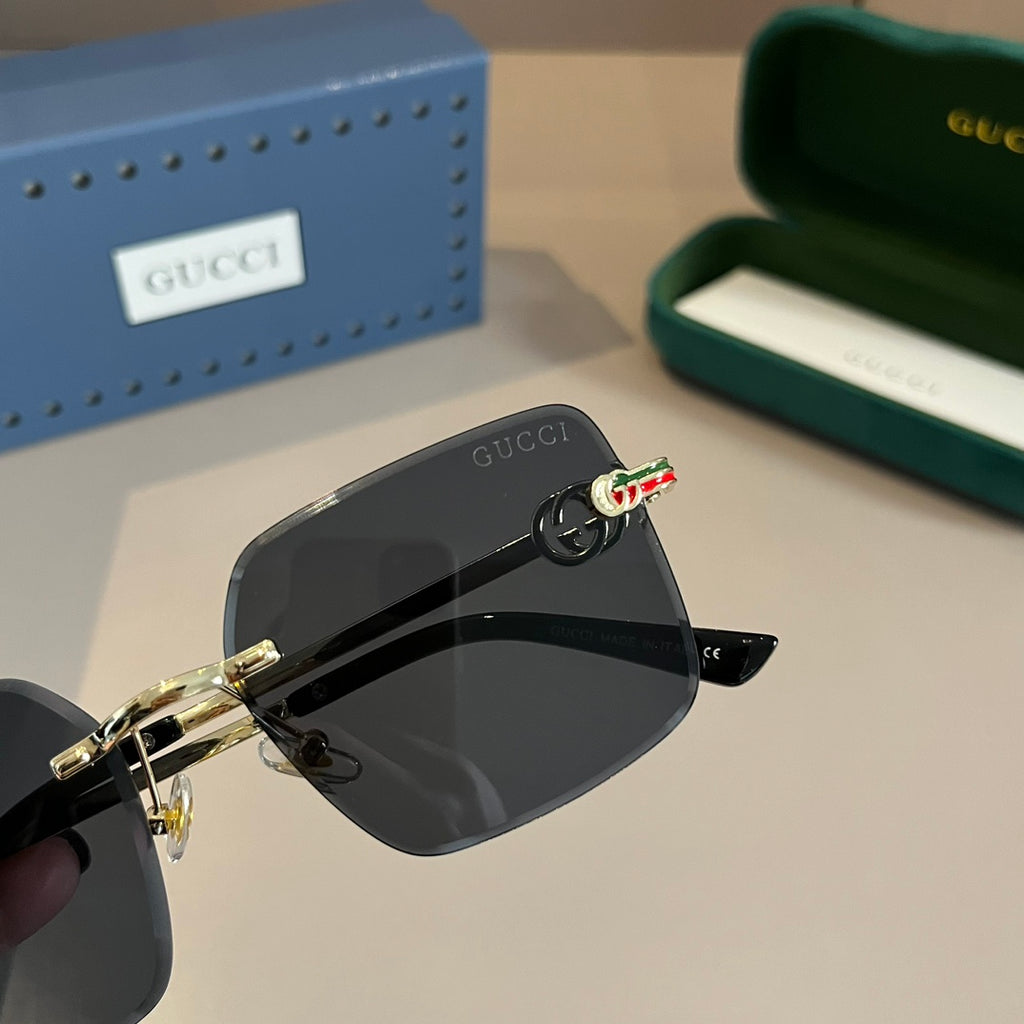 Gucci Metal Aviator Silver Lens Sunglasses for Men & Women - 415057 - detail image 6