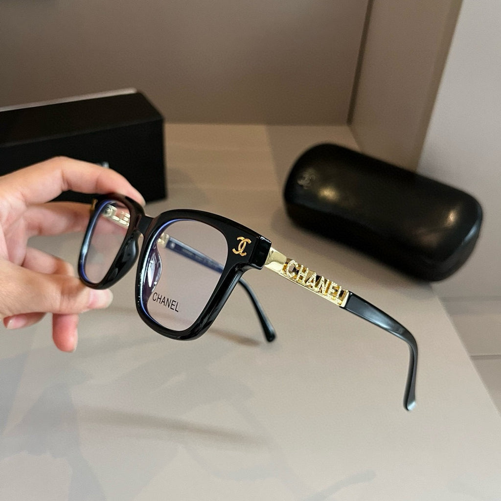 Chanel Oversized Silver Lens Sunglasses for Men & Women - 997719 - detail image 4