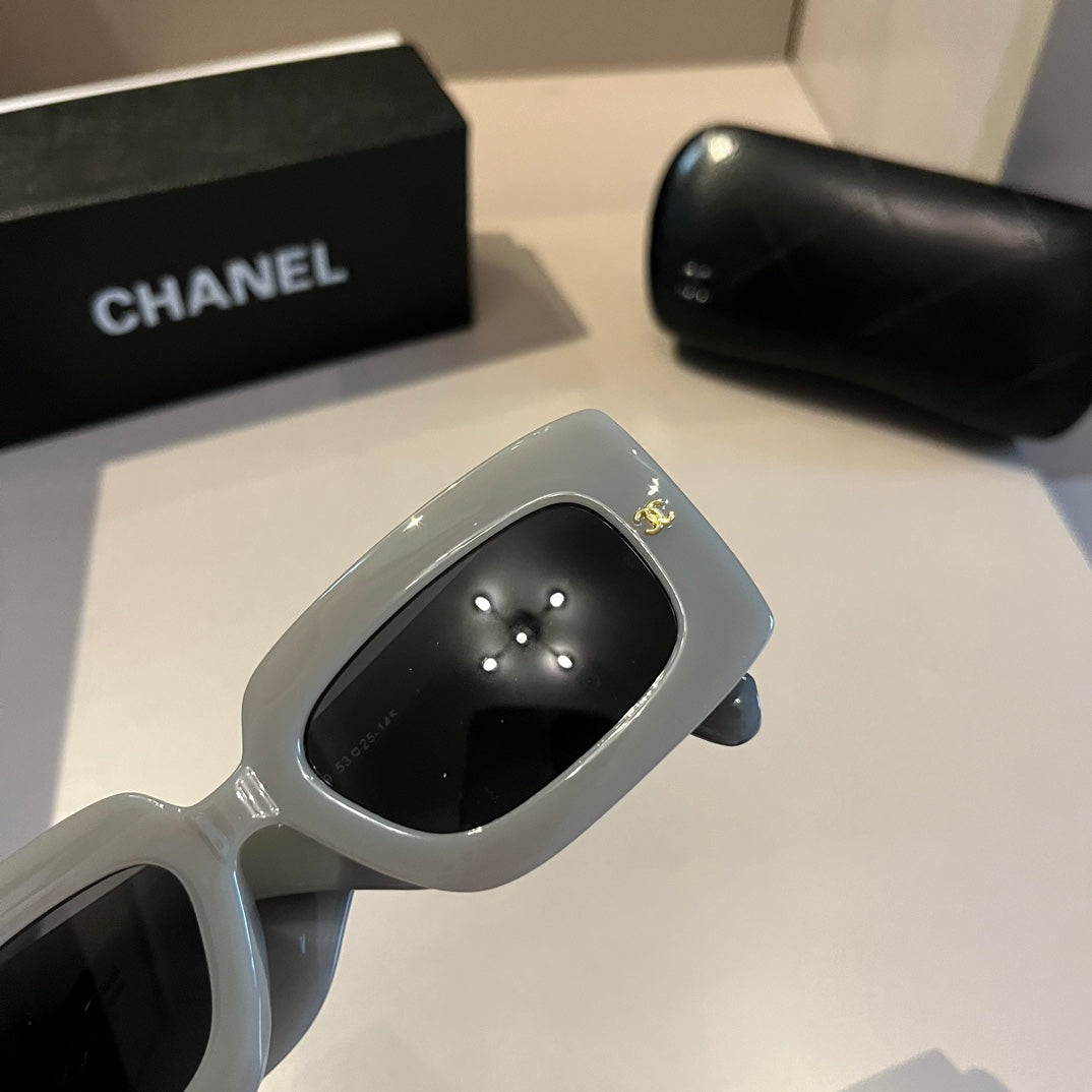 Chanel Fashion Gray Lens Sunglasses for Men & Women - 415353 - detail image 5