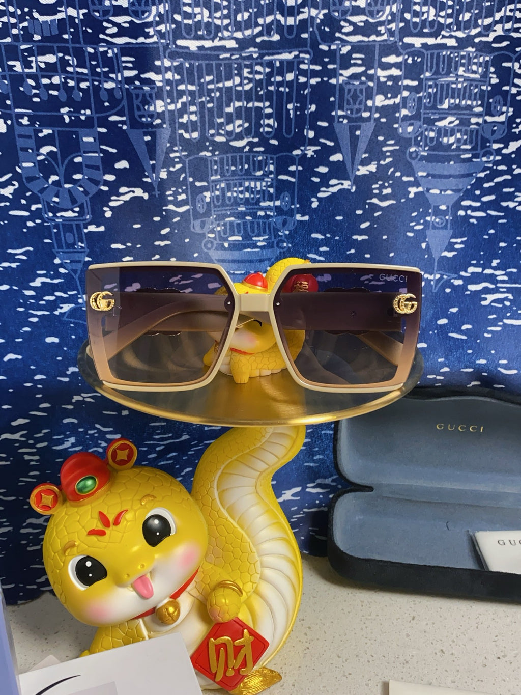 Gucci Polarized Fashion Silver Lens Sunglasses for Women - 357874 - detail image 10