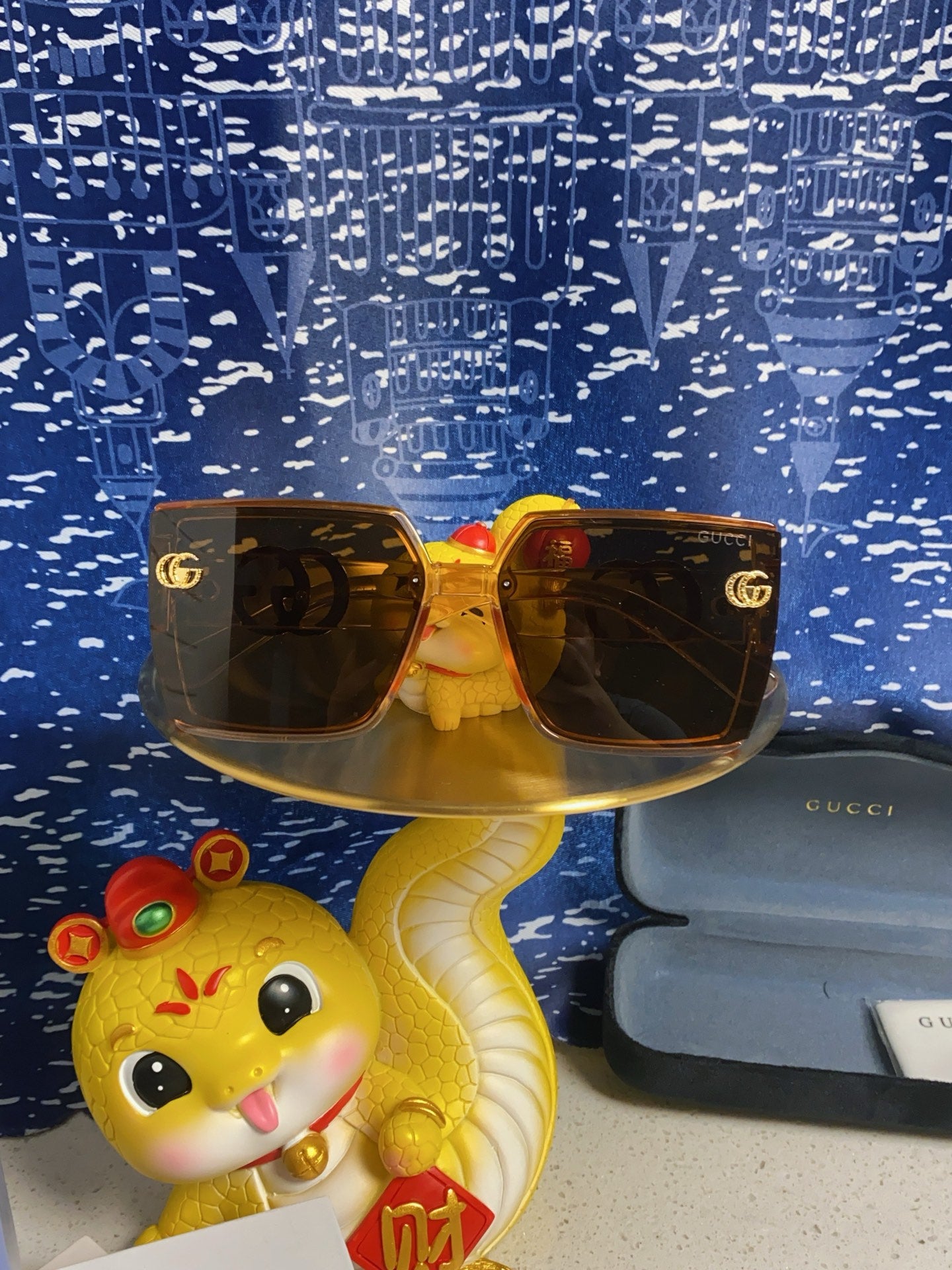 Gucci Polarized Fashion Brown Lens Sunglasses for Women - 357875 - detail image 10