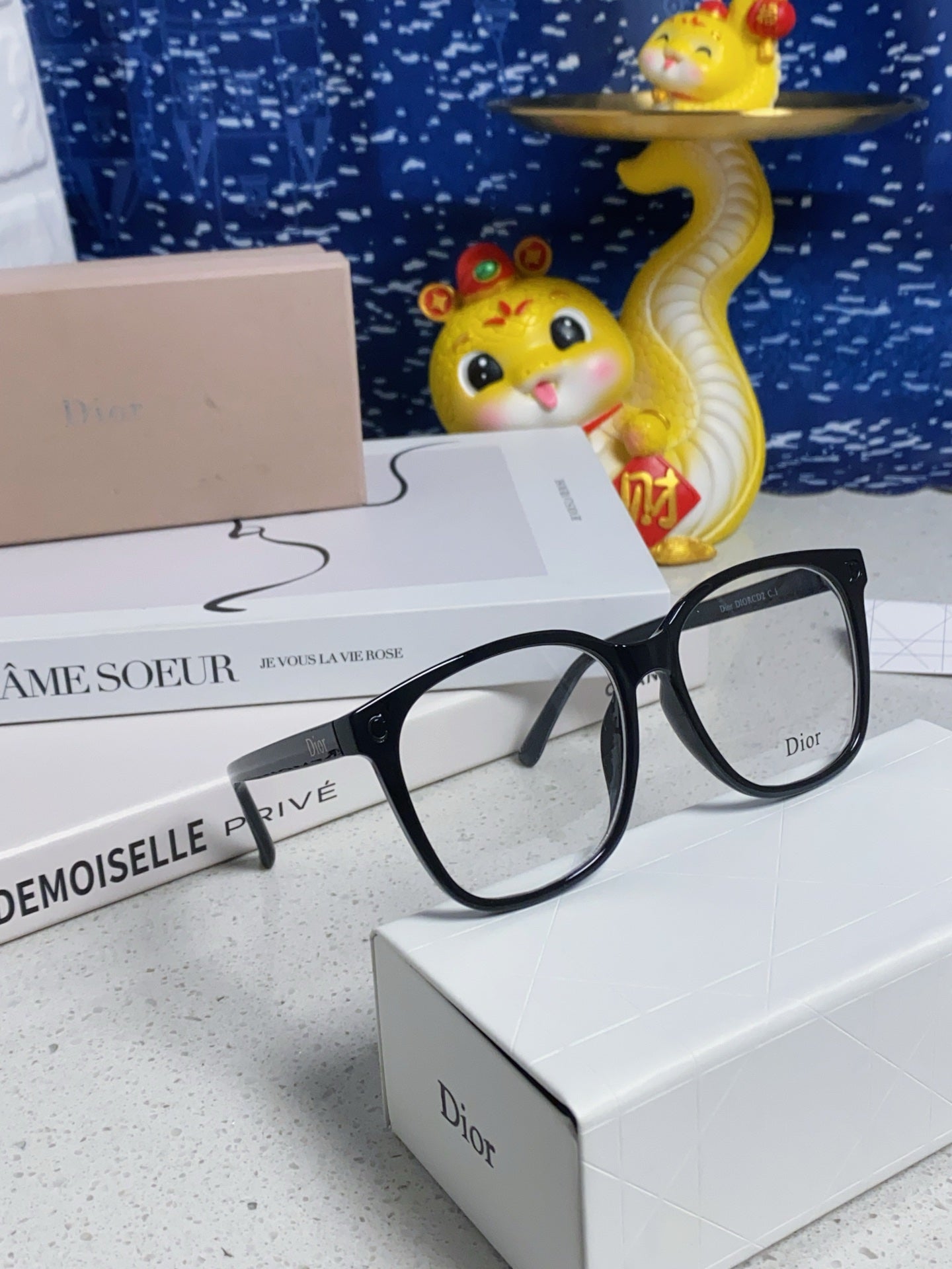 Dior Photochromic Fashion Blue Lens Sunglasses for Men & Women - 358191 - detail image 9