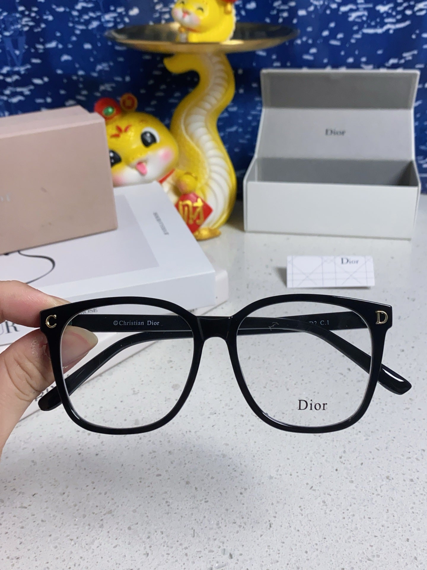 Dior Photochromic Fashion Brown Lens Sunglasses for Men & Women - 358192 - detail image 4
