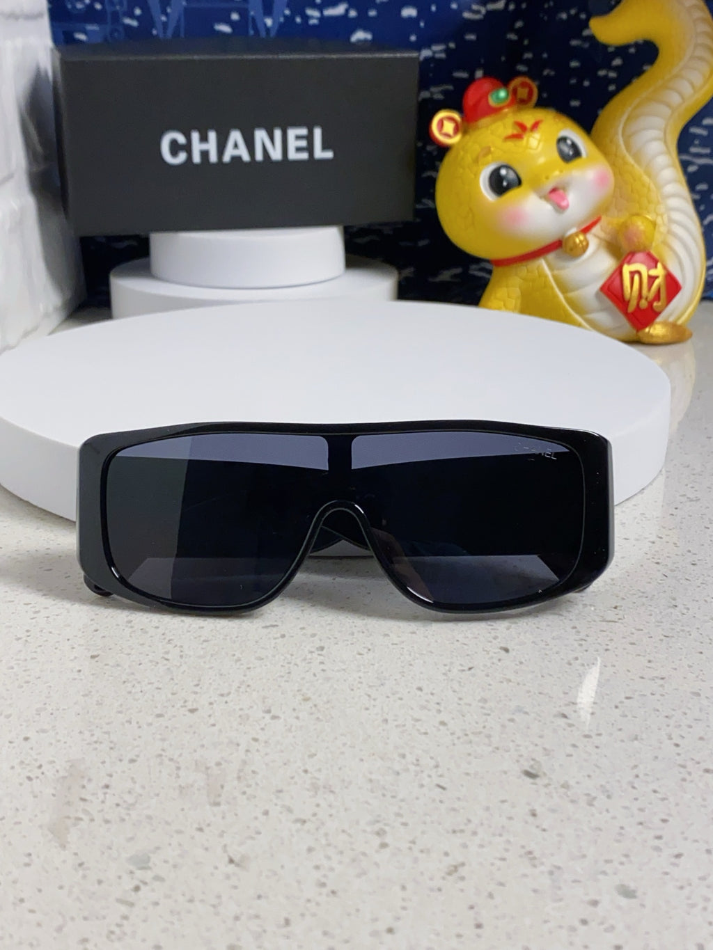 Chanel Fashion Black Lens Sunglasses for Men & Women - 132378 - detail image 9