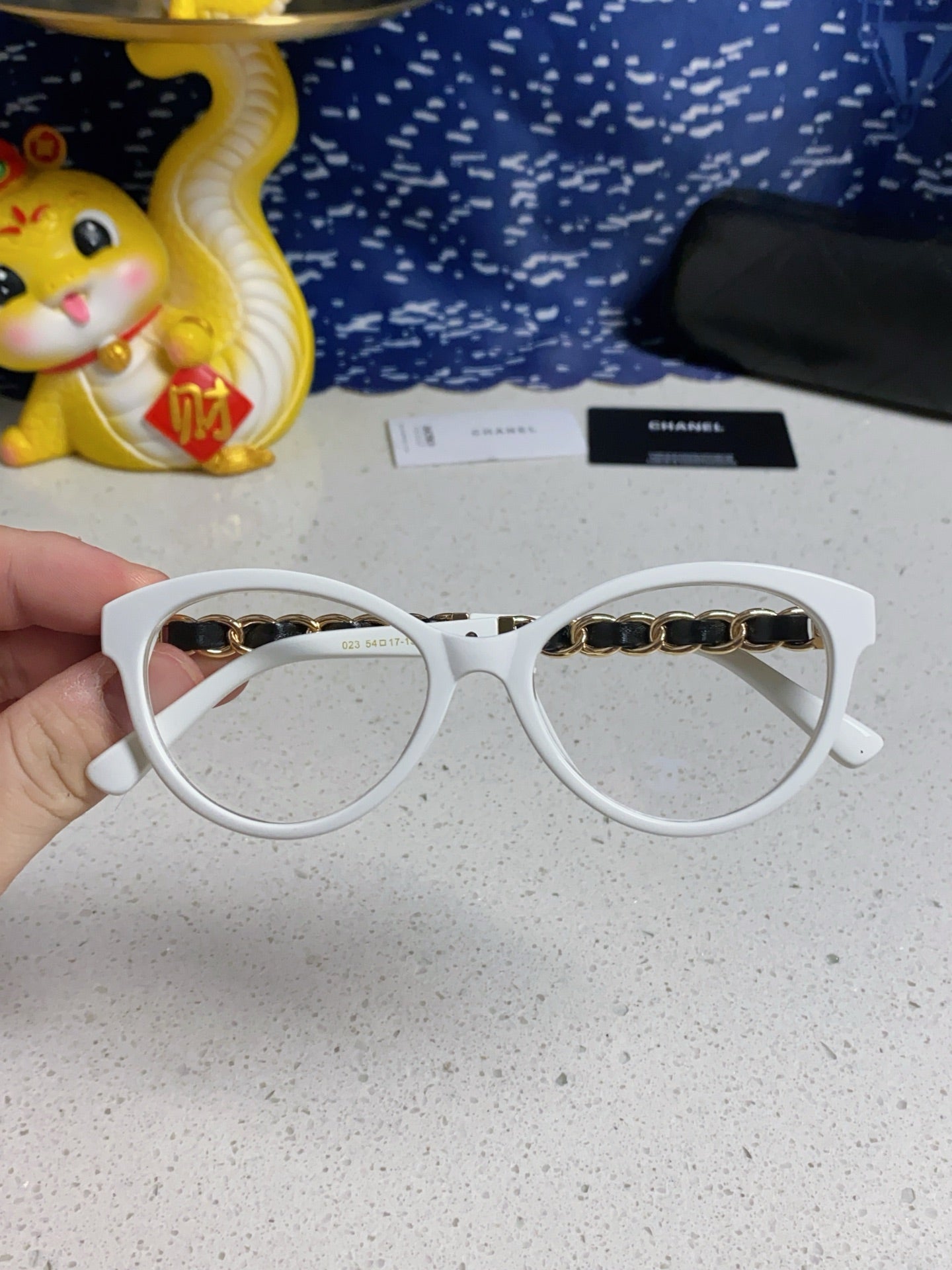Chanel Cat-Eye Silver Lens Sunglasses for Women - 371685 - detail image 4