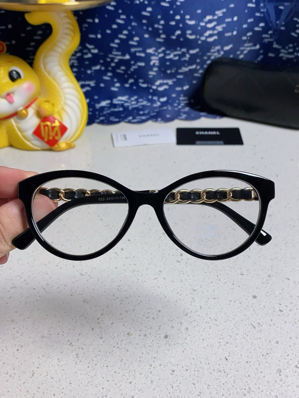 Chanel Cat-Eye Gold Lens Sunglasses for Women - detail image 4