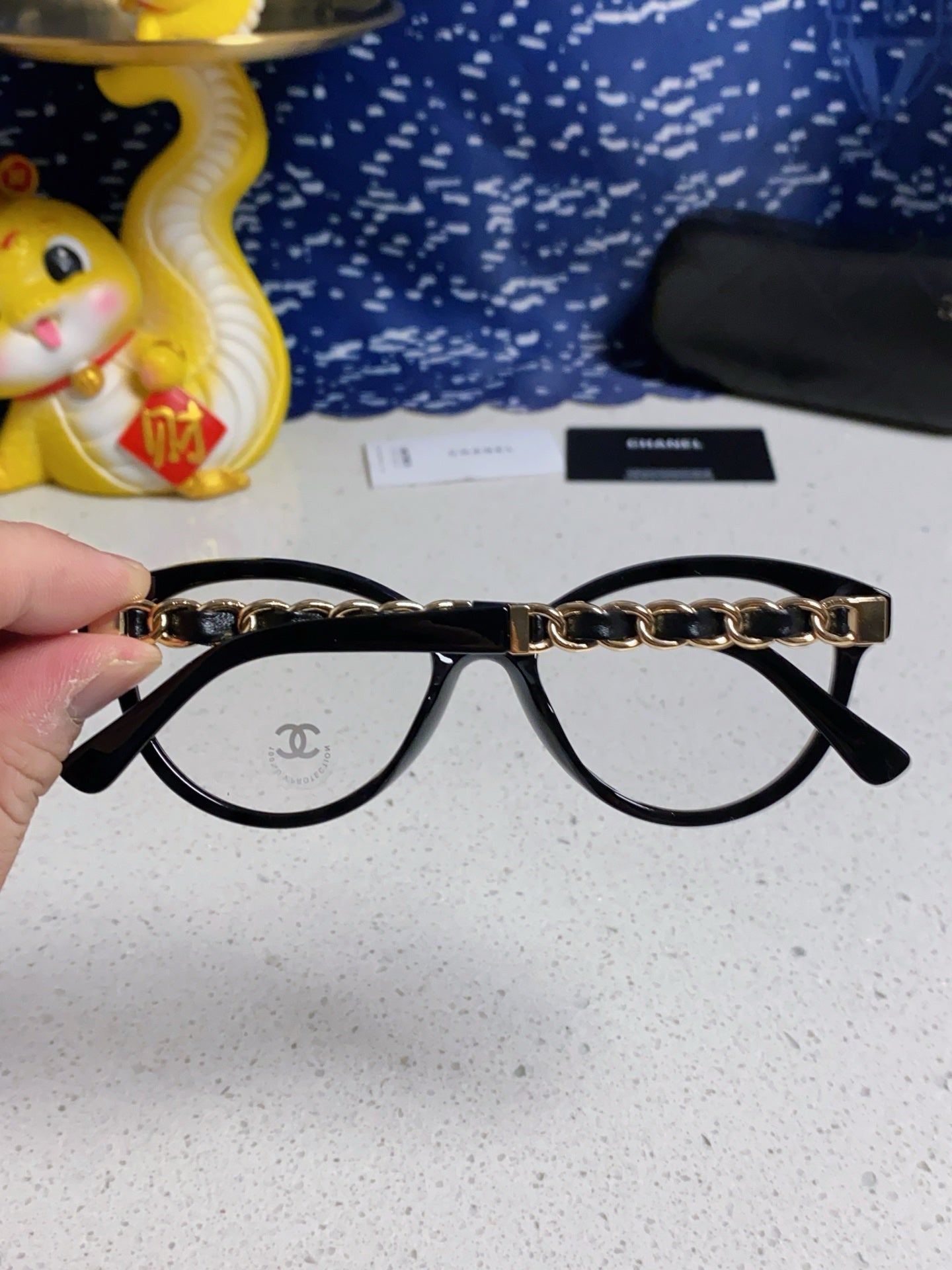 Chanel Cat-Eye Gold Lens Sunglasses for Women - detail image 5