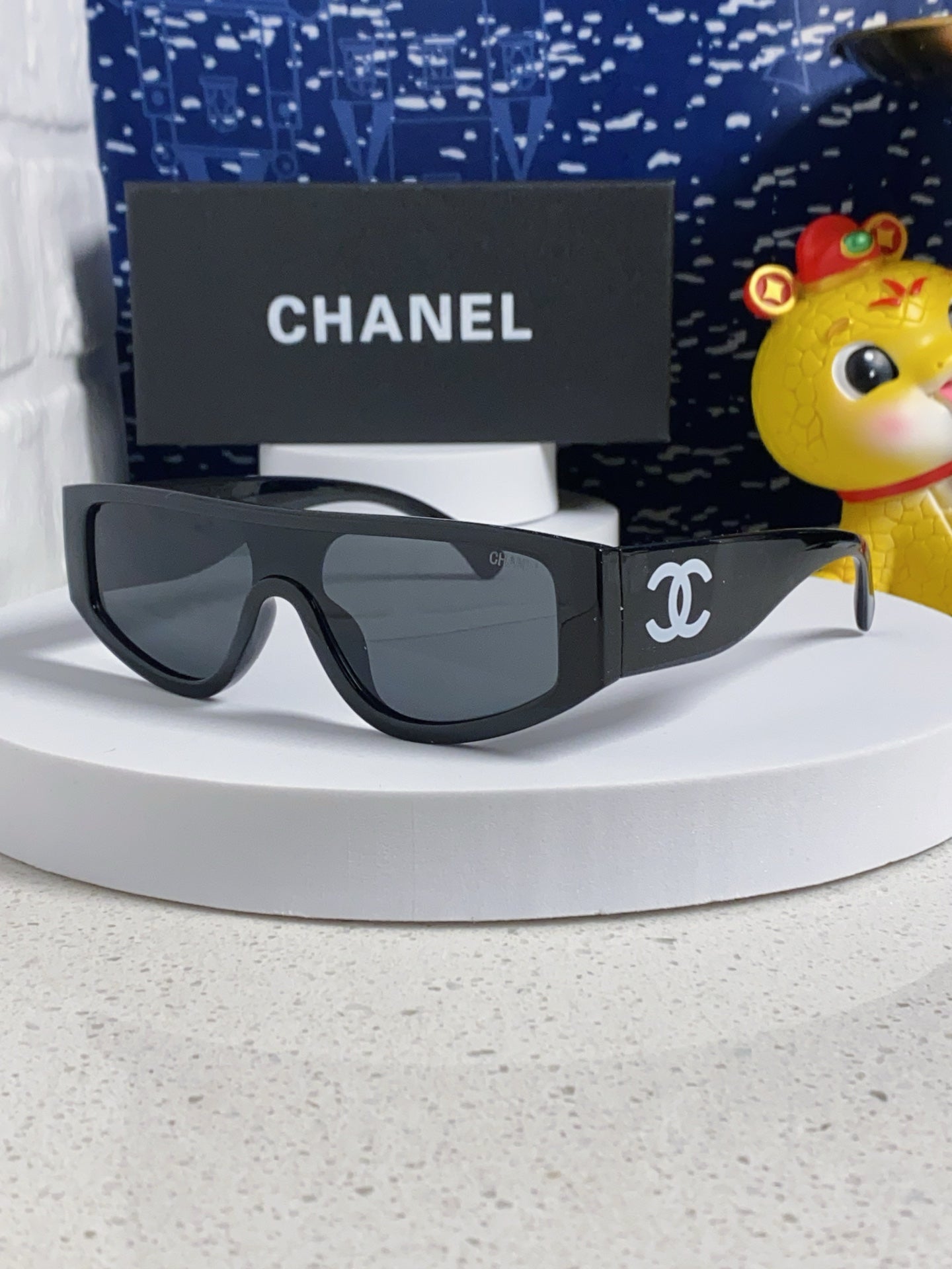 Chanel Fashion Silver Lens Sunglasses for Women - 371689