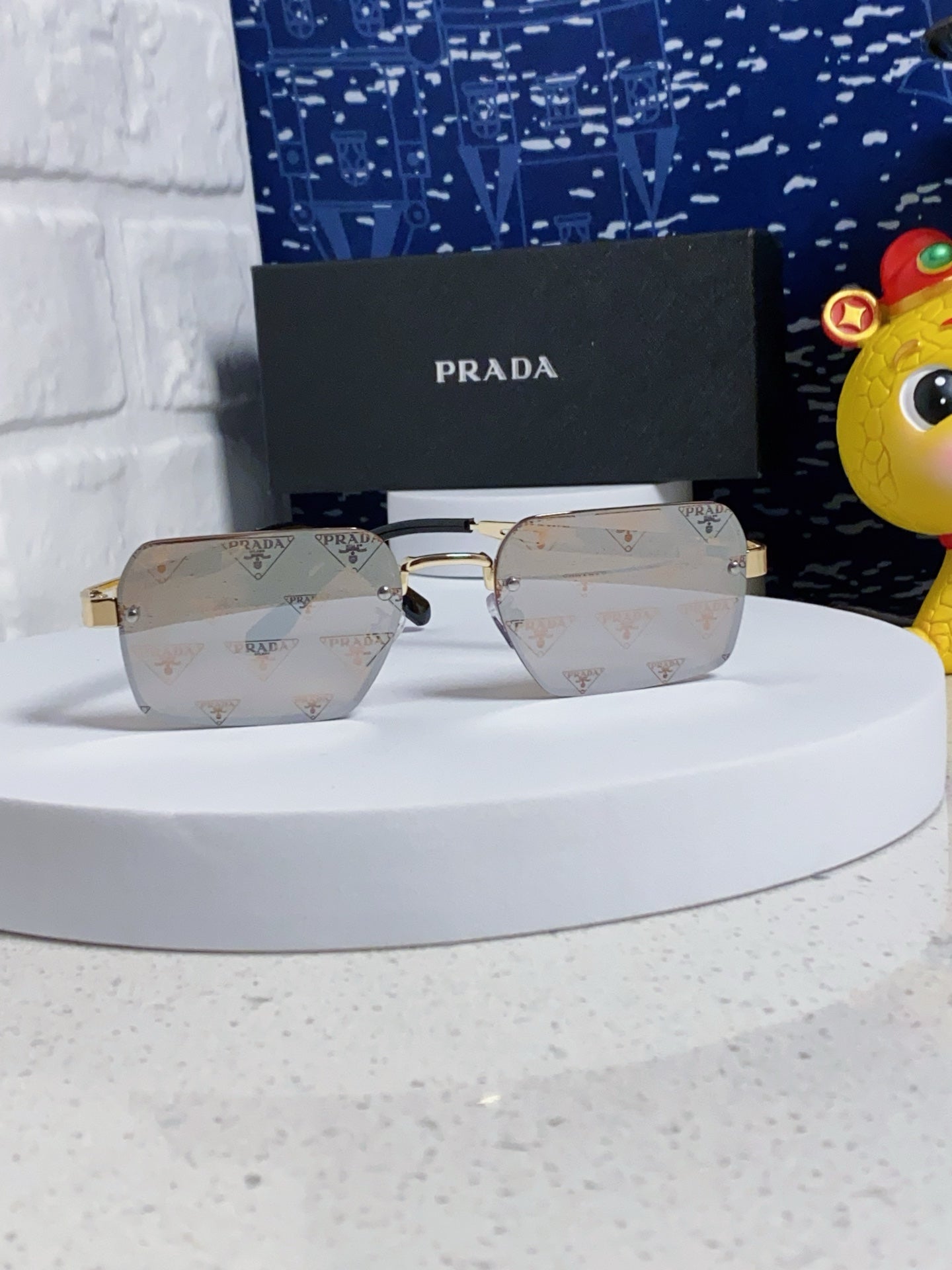 Prada Fashion Silver Lens Sunglasses for Men & Women - 382680 - detail image 2