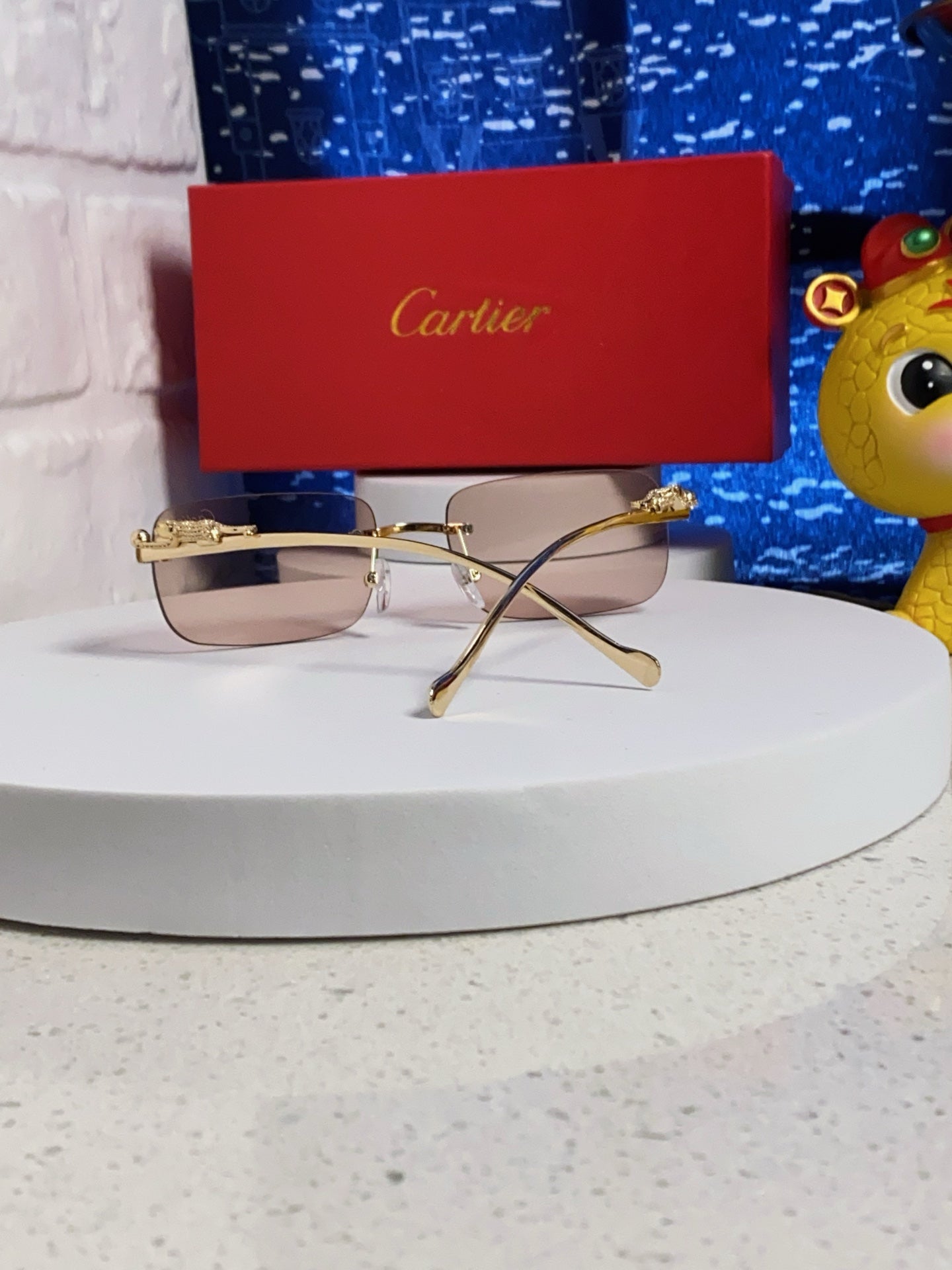 Cartier Fashion Silver Lens Sunglasses for Men & Women - 382741 - detail image 3