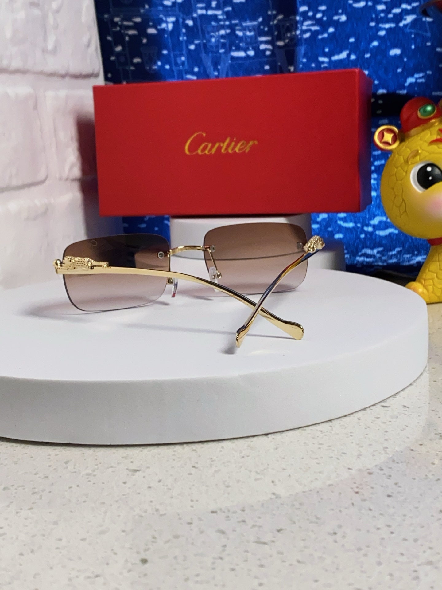Cartier Fashion Silver Lens Sunglasses for Men & Women - 382743 - detail image 3