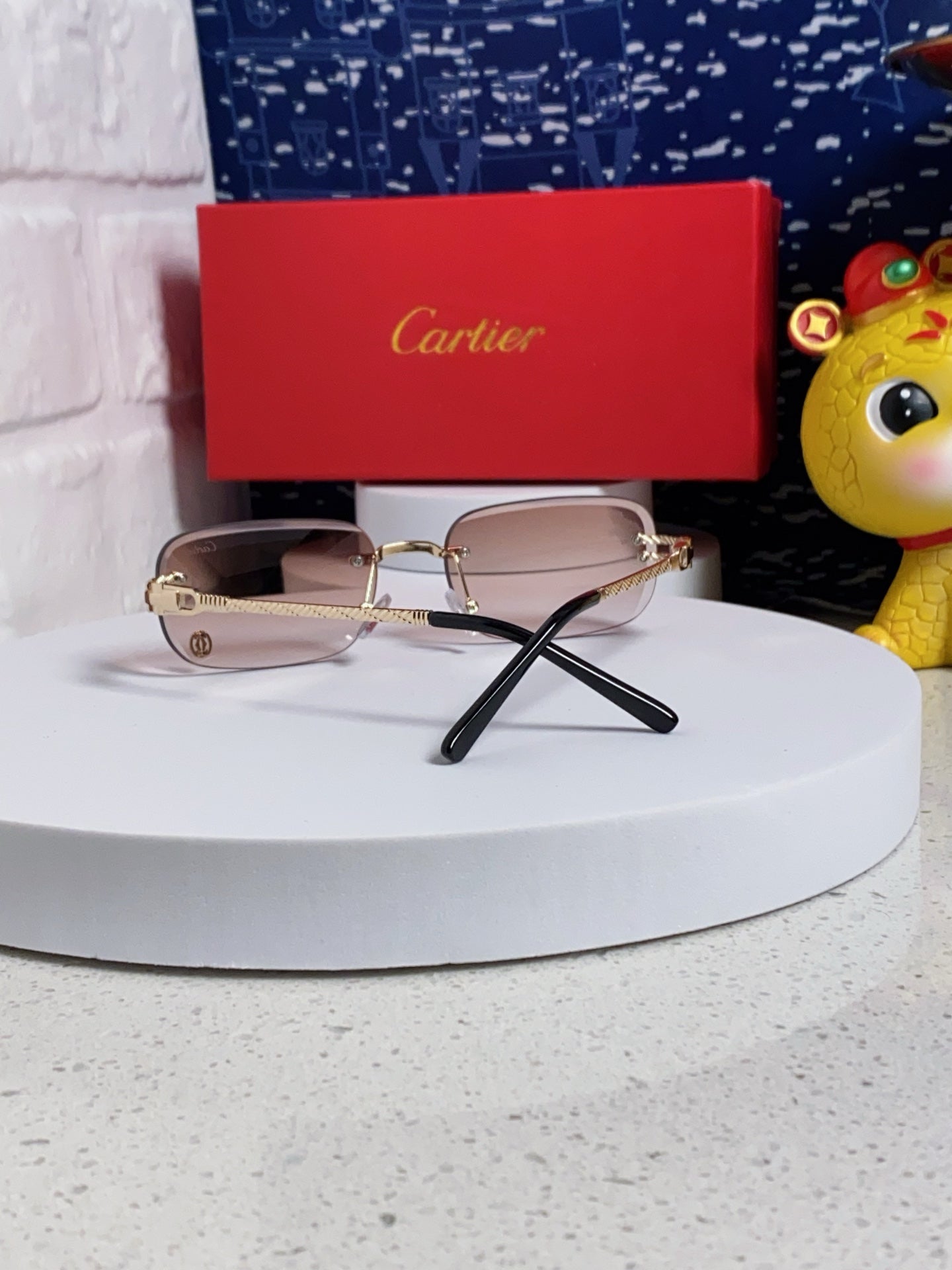 Cartier Fashion Silver Lens Sunglasses for Men & Women - 382781 - detail image 3