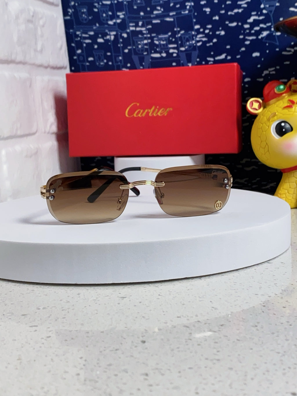 Cartier Fashion Brown Lens Sunglasses for Men & Women - 382783 - detail image 2