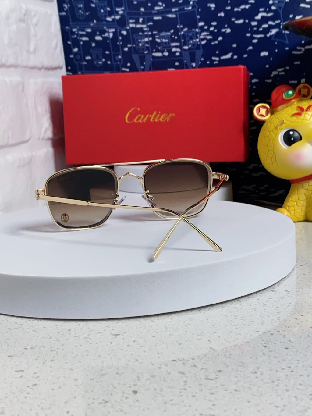 Cartier Aviator Brown Lens Sunglasses for Men & Women - detail image 3