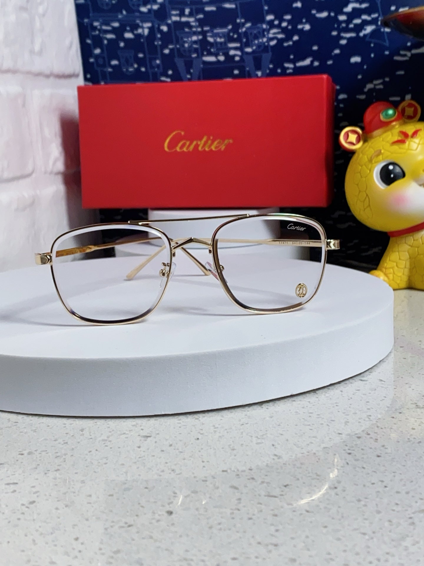Cartier Aviator Silver Lens Sunglasses for Men & Women - detail image 2